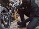 ¿Cómo protejo mi moto de posibles robos?