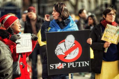 Rusia saca su patita totalitaria y agresora y bloquea la web de varios partidos políticos daneses solo un día antes de las elecciones regionales y locales Rusia saca su patita totalitaria y agresora y bloquea la web de varios partidos políticos daneses solo un día antes de las elecciones regionales y locales