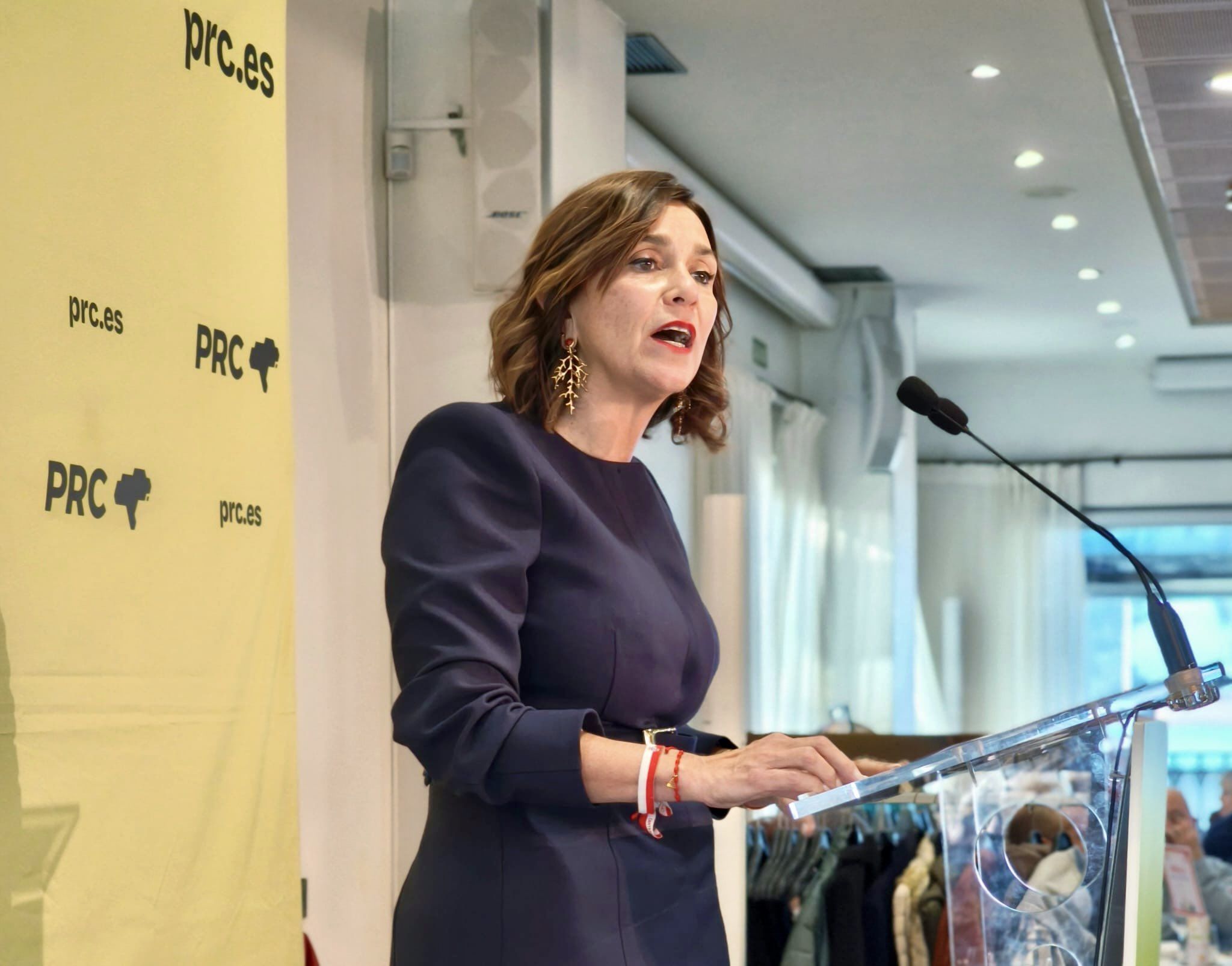 Paula Fernández aprobará los presupuestos o romperá definitivamente el partido